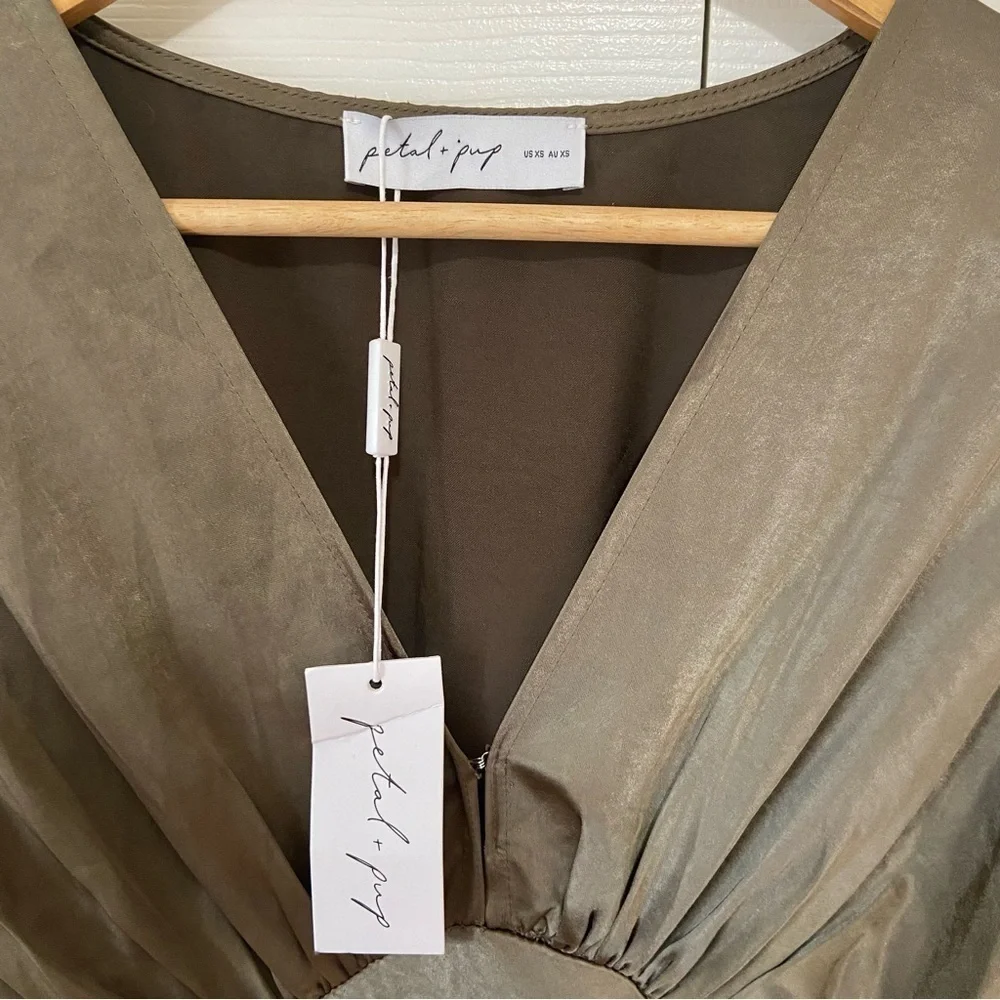 Petal and Pup NWT Ricki Satin Olive Green Maxi Dress Gown Size XS - Picture 8 of 14